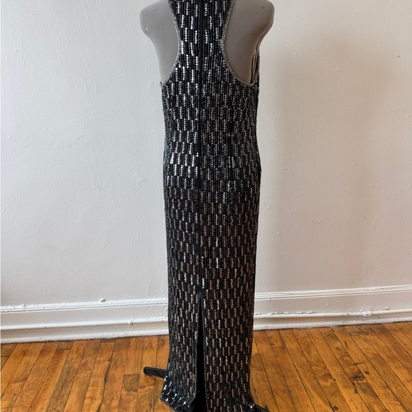 Laurence Kazar Black and Silver Sequin Dress - Picture 3 of 9